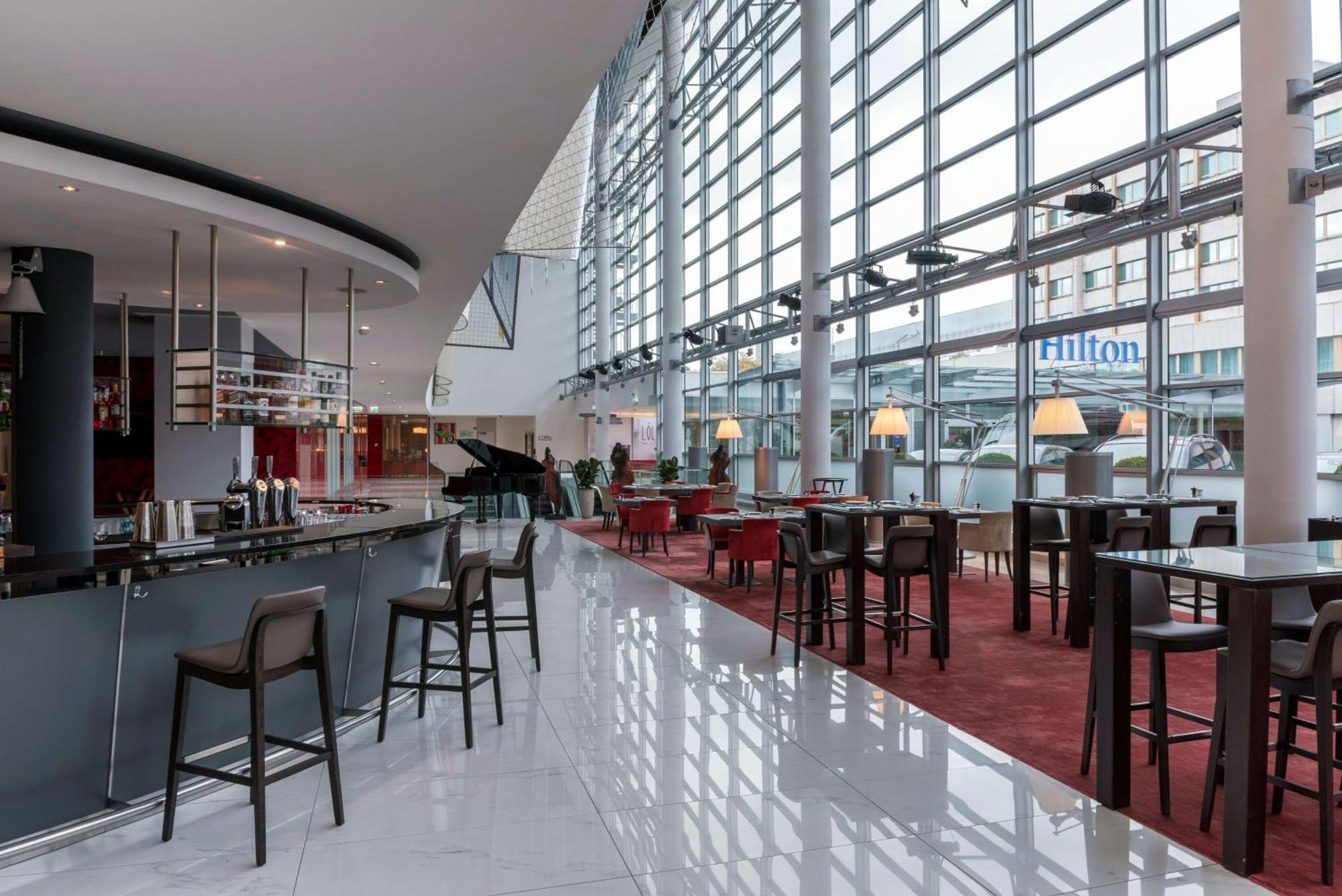 Hilton Geneva Hotel&Conference Centre Le Grand Saconnex Exterior foto